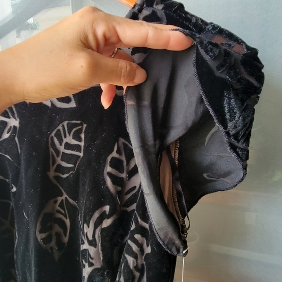 Vintage 80s Robbie Bee Sheath Dress 6 Womens Black Velvet Floral Draped Back - Picture 7 of 9